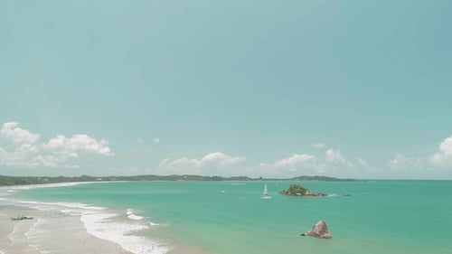 Planung einer tropischen Bucht und eines weißen Sandstrandes 2