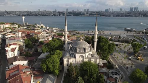 Yeni Valide Mosque