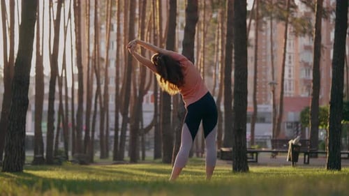Visão traseira Fitness ao ar livre
