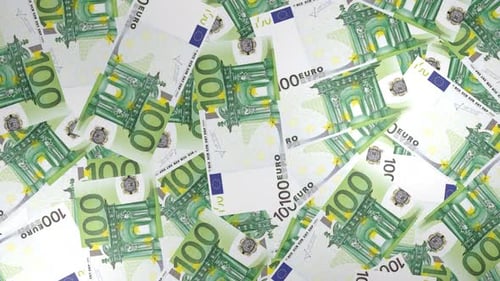 Falling 100 Euro Banknotes Seamless Loop Animation