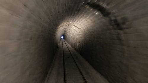 Tunnel