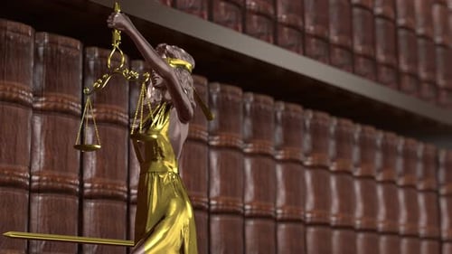 Justizstatue Themis Femida mit Schuppen