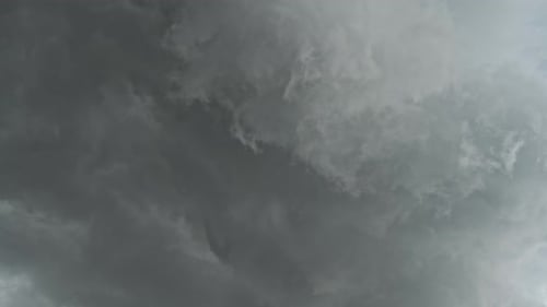 Fond de nuages sombres