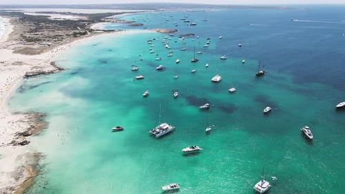 Navegar en las Islas Baleares alrededor de Ibiza