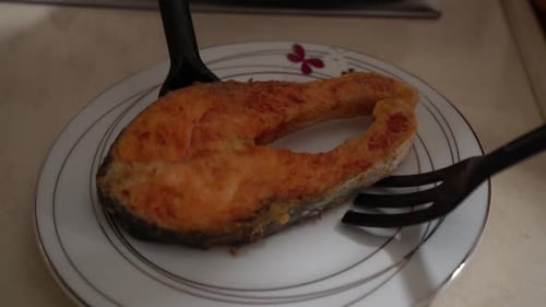 Fisch auf einem Teller