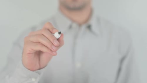 Vertrauen Sie Schreiben auf transparentem Bildschirm