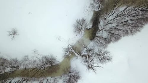 Winter-Fluss