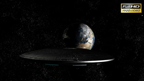 Nave espacial OVNI que se dirige hacia la Tierra