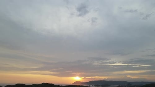 Nuages couchant
