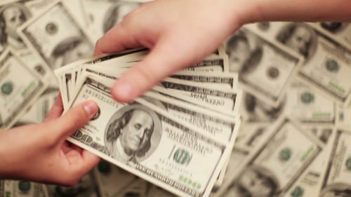 Neuberechnungen und Geldtransfer