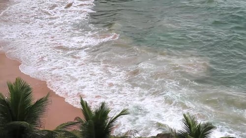 Olas oceánicas en movimiento