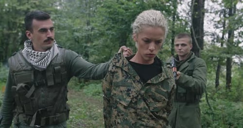 Soldat otage capturé par un terroriste