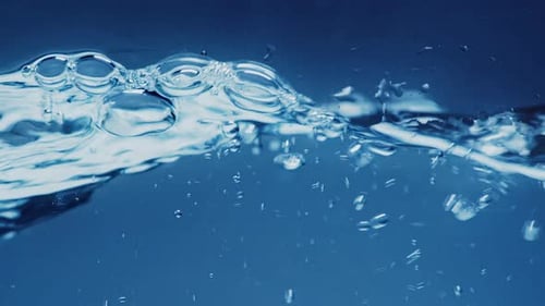 Water (4K)