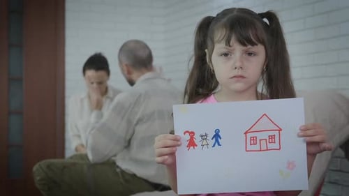 Conflicto de padres. Agresión en la familia.