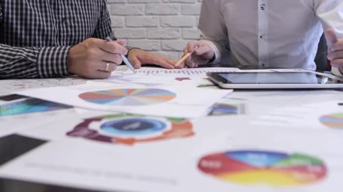 Business Meeting to Analyze Data