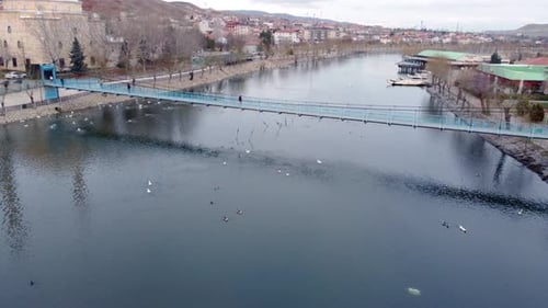 Pont d'Avanos au-dessus de Kizilirmak, ville d'Avanos, Turquie