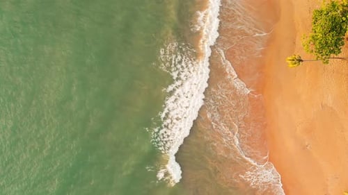 Leerer Meerblick von oben