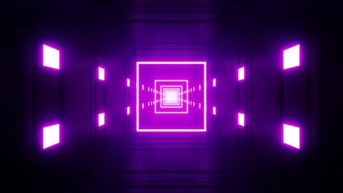 Passage de lumière violette rougeoyante