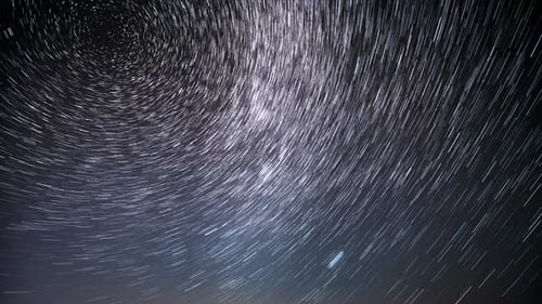 Efectos de estrellas asombrosos en el cielo