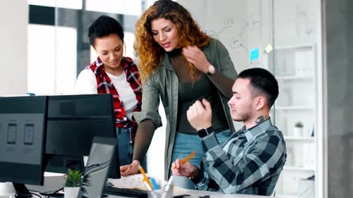 Teamwork and Collaboration in Modern Office Environment