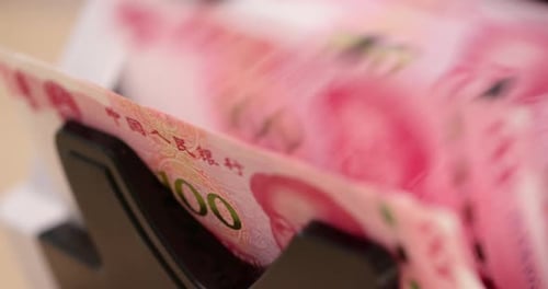 Money Counter Counting Chinese Yuan Banknotes Rapidly