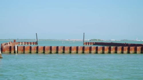 Fencing for Building Structures Under Water Near Markers