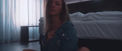Influencer Girl