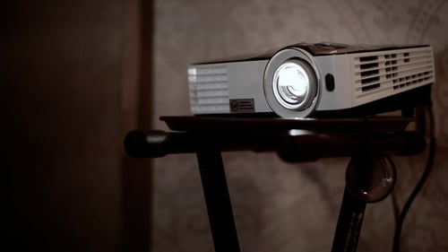 Multimedia-Projektor