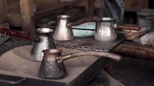 Zubereitung von türkischem Kaffee