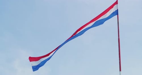 Kroatische Flagge weht im Wind