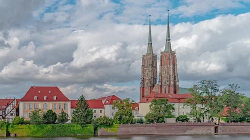 Time Lapse of Cathedral Baptist in Wroclaw