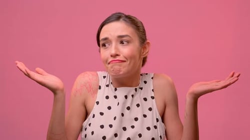 Woman Spreads Her Arms To the Side and Doesnt Know How This Could Have Happened