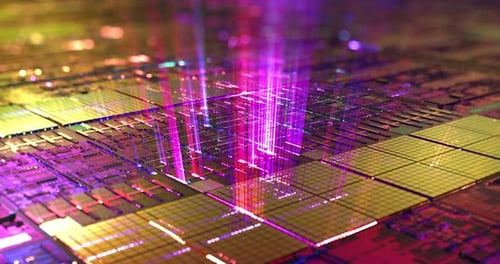 Abstrakte Neonlichtstrahlschleife des Mikroprozessors mit digitaler Technologie.