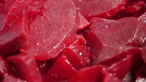 Salade de légumes saine Beta vulgaris en petits morceaux 4K 3840X2160 Images UltraHD - Coupes de betteraves