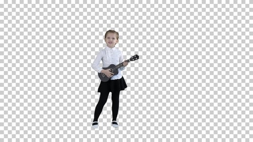 Ziemlich emotionales junges Mädchen singt mit Ukulele, Alpha Channel