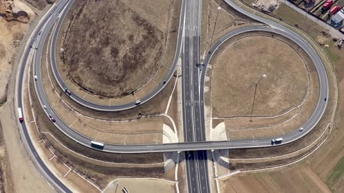 Über Highway Junction fliegen