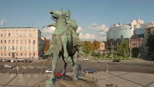 Flying Around Statue of Historic Person, City Attraction, Aerial