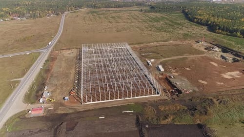 Construcción de edificios industriales a partir de construcciones de metal y hormigón, Aerial Shot 03
