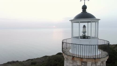 Um den Leuchtturm fliegen 4k