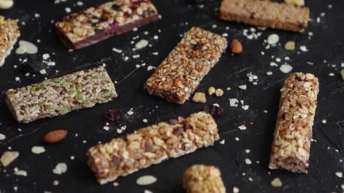 Gemischte glutenfreie Müsli-Müsli- und Mit getrockneten Früchten und Nüssen