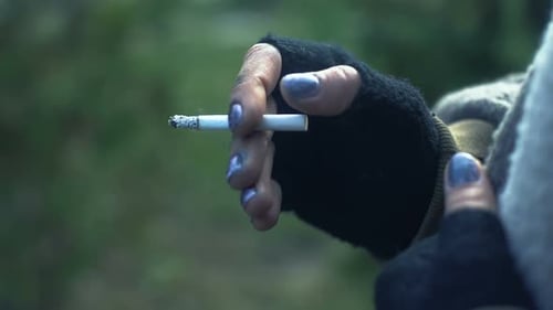 lpga cigarette smokers Charley Hull Cig-Blasted Her Way Through the US Open lpga cigarette smokers Charley Hull Cig-Blasted Her Way Through the US Open