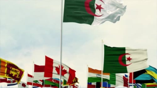 Flagge Algeriens mit World Globe Flaggen Morning Shot