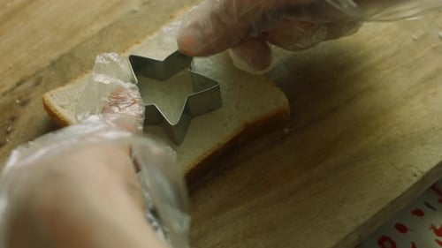 Cut Star Bread for Toast