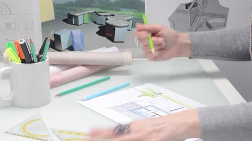 Architekt bei der Büroplanung