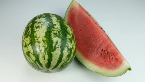Wassermelone und ein köstliches Stück