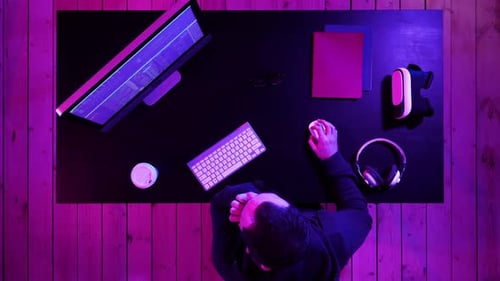 Entwicklung von Programmier- und Codier Gelangweilte Programmierer