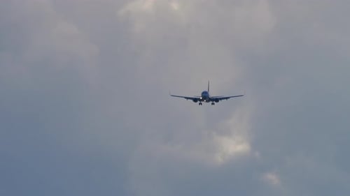 Passenger Airliner on Final Approach.