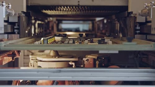 selective wave soldering process during a circuit board manufacturing