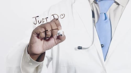 Asian Doctor Writes Mach es einfach!