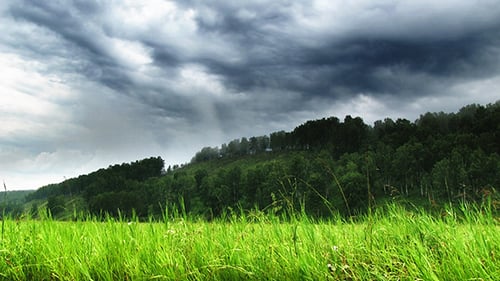 Bewölkte Landschaft